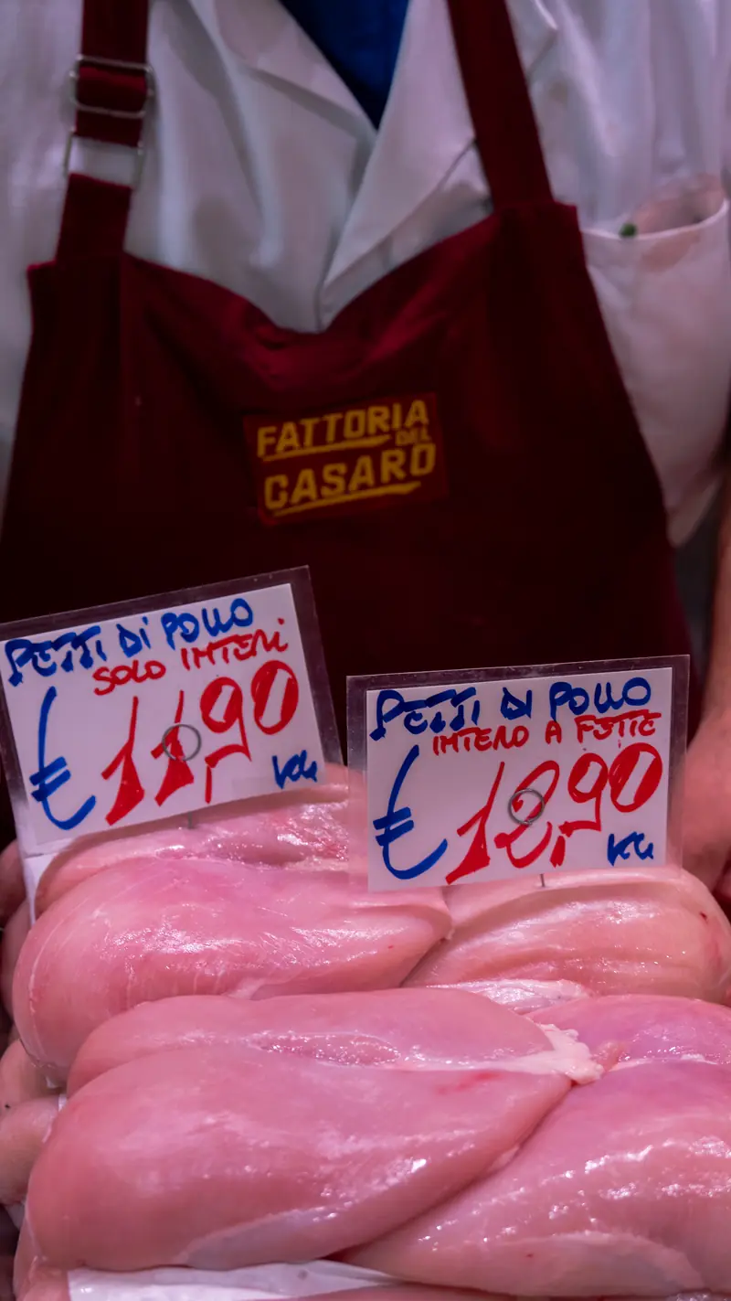 Petti di pollo al banco